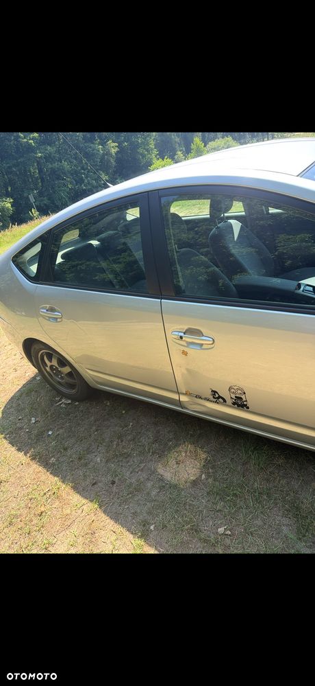 Toyota Prius - 8