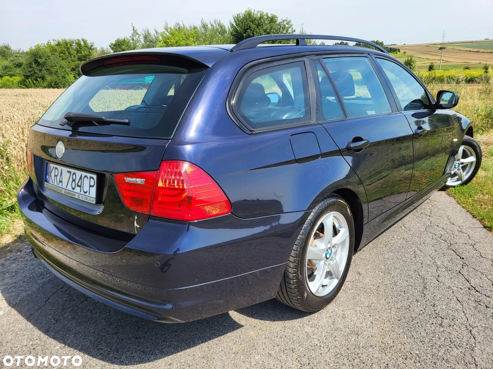BMW Seria 3 320i Touring Edition Sport - 4