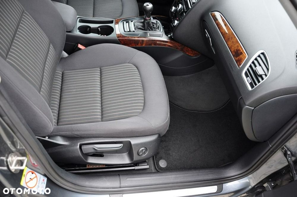 Audi A4 Avant - 27