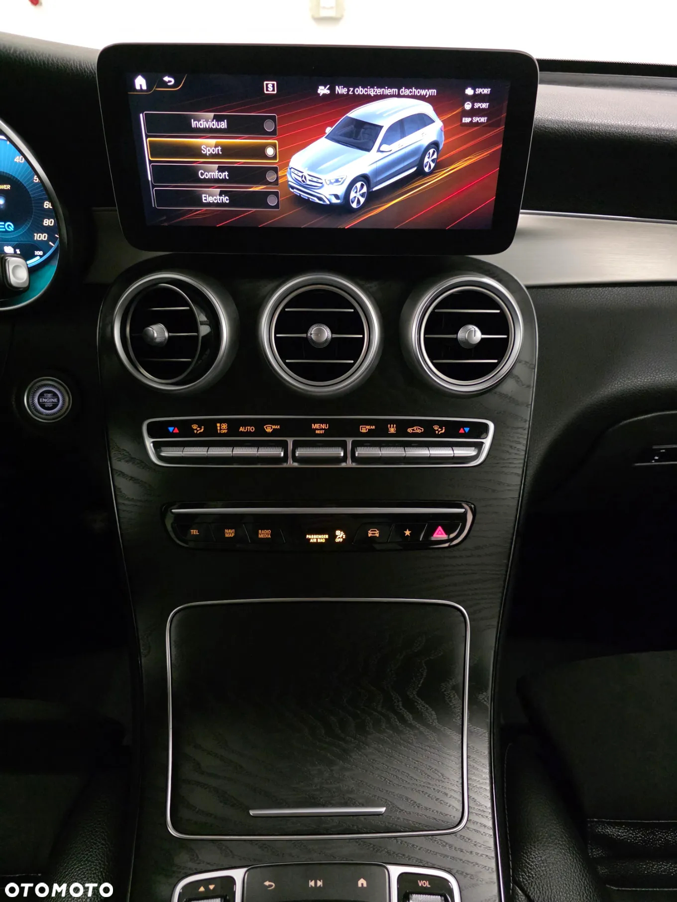 Mercedes-Benz GLC 220 d 4Matic 9G-TRONIC AMG Line Plus - 11