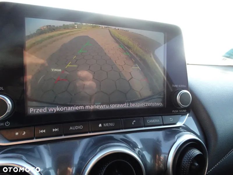 Nissan Juke 1.0 DIG-T N-Connecta - 22