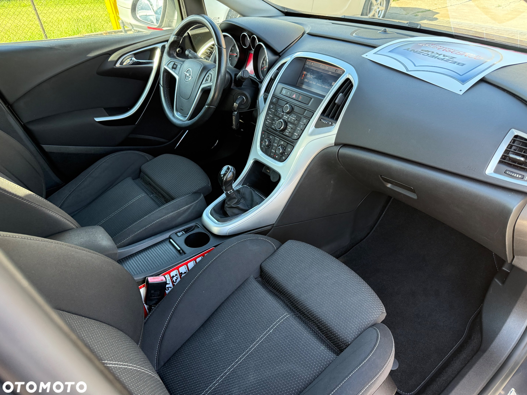 Opel Astra 1.6 Design Edition - 16