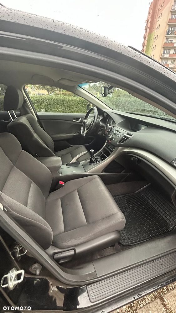 Honda Accord 2.0 Comfort - 12