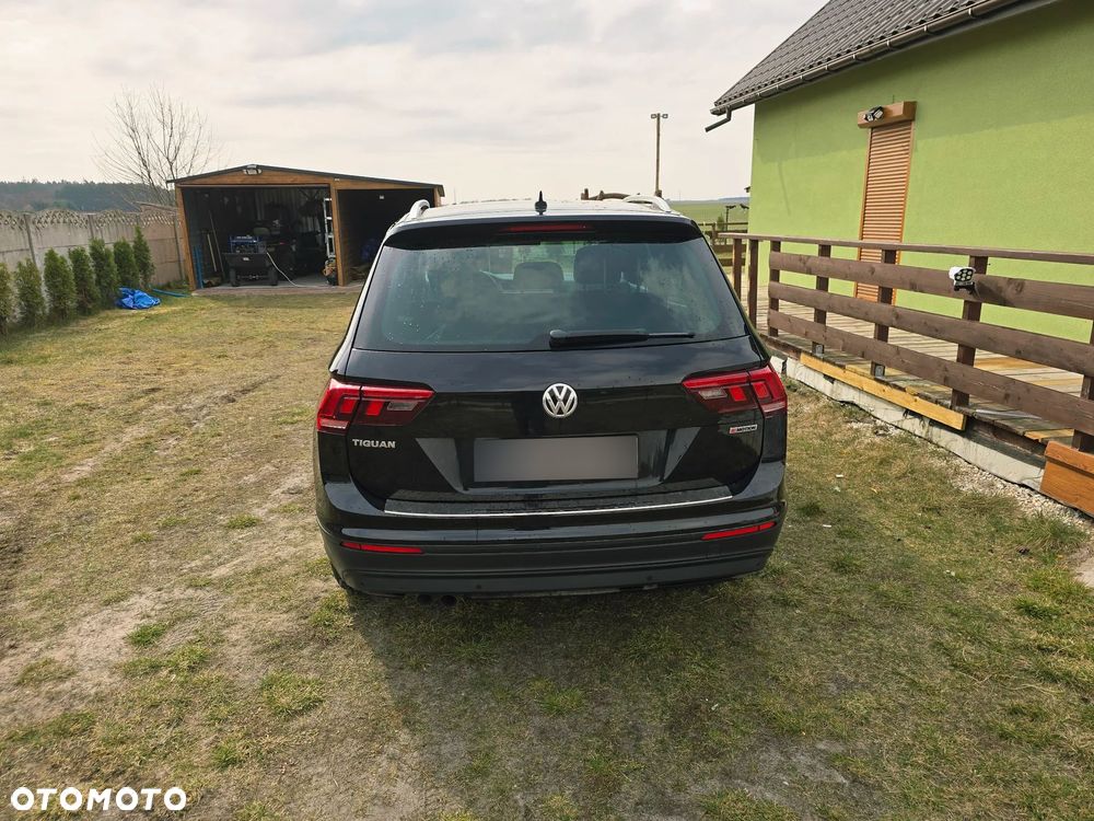 Volkswagen Tiguan ver-2-0-tdi-scr-bluemotion-technology-dsg-trendline - 14