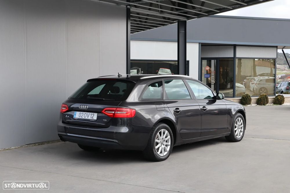 Audi A4 Avant 2.0 TDI Multitronic Business Line Advance - 2