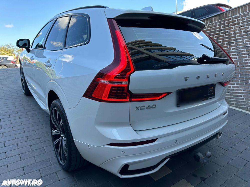 Volvo XC 60 T6 AWD Recharge Geartronic RDesign - 5