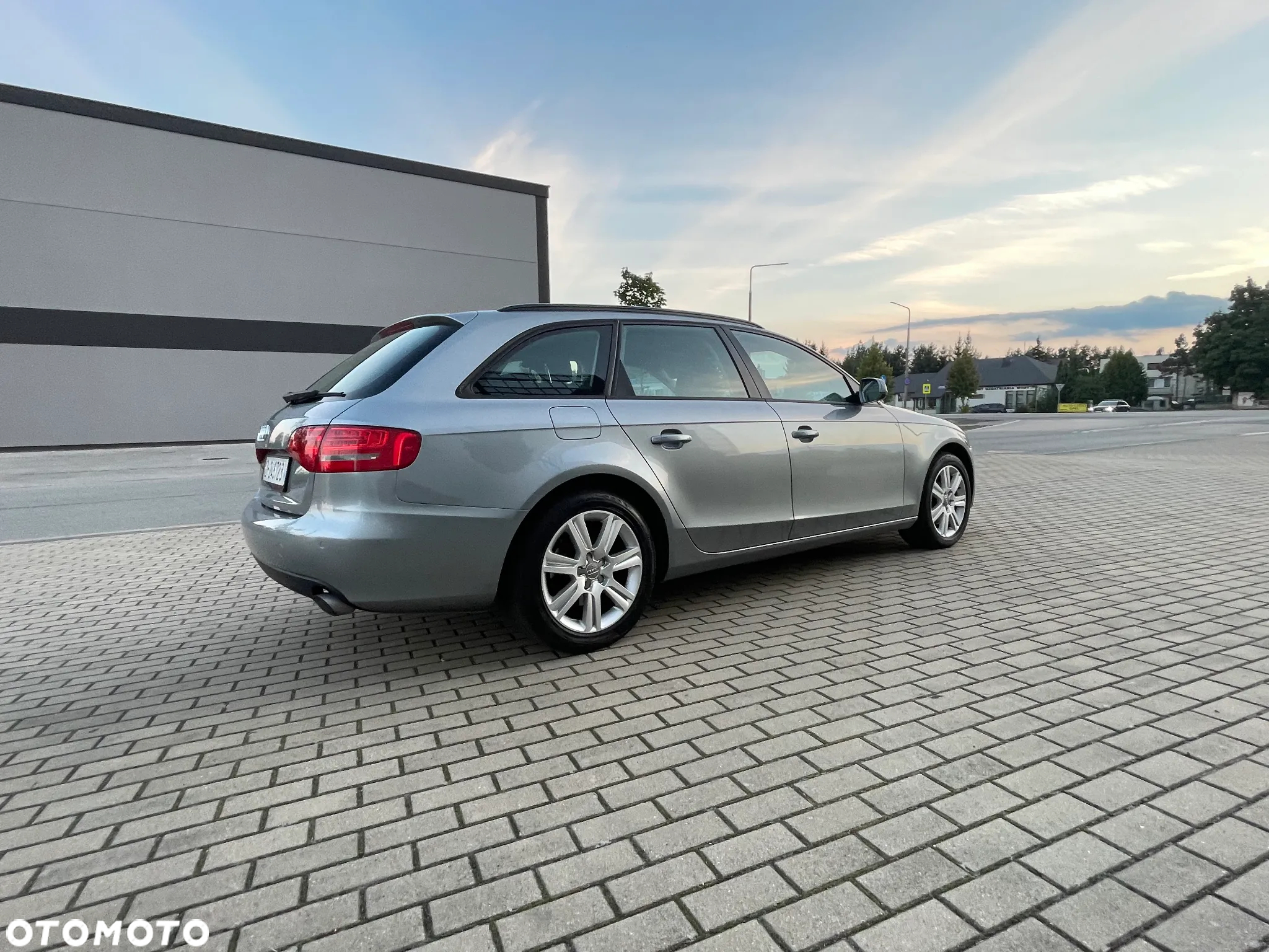 Audi A4 2.0 TFSI Quattro - 21