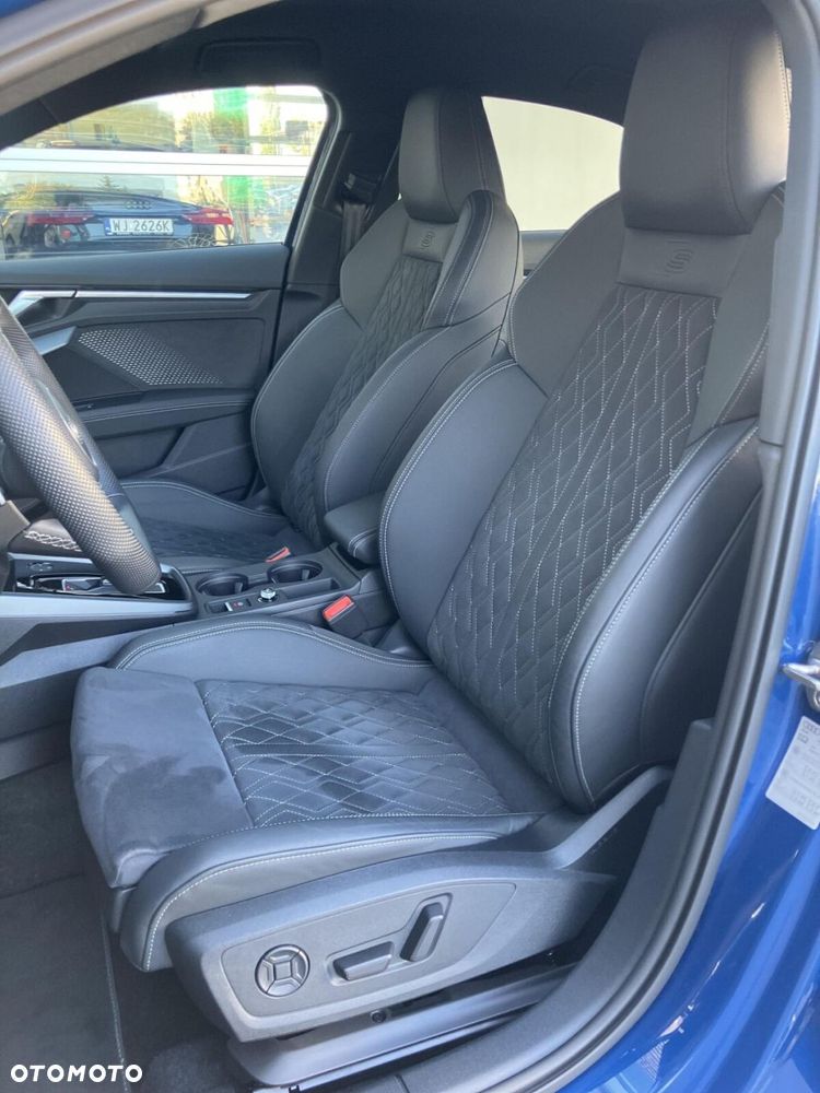 Audi S3 Limousine - 13