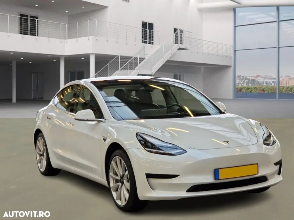 Tesla Model 3 Standard Reichweite Plus Hinterradantrieb - 14