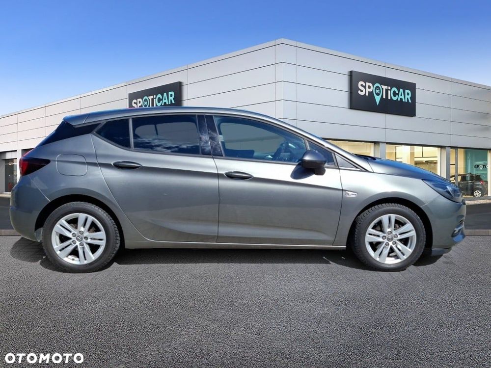 Opel Astra - 4