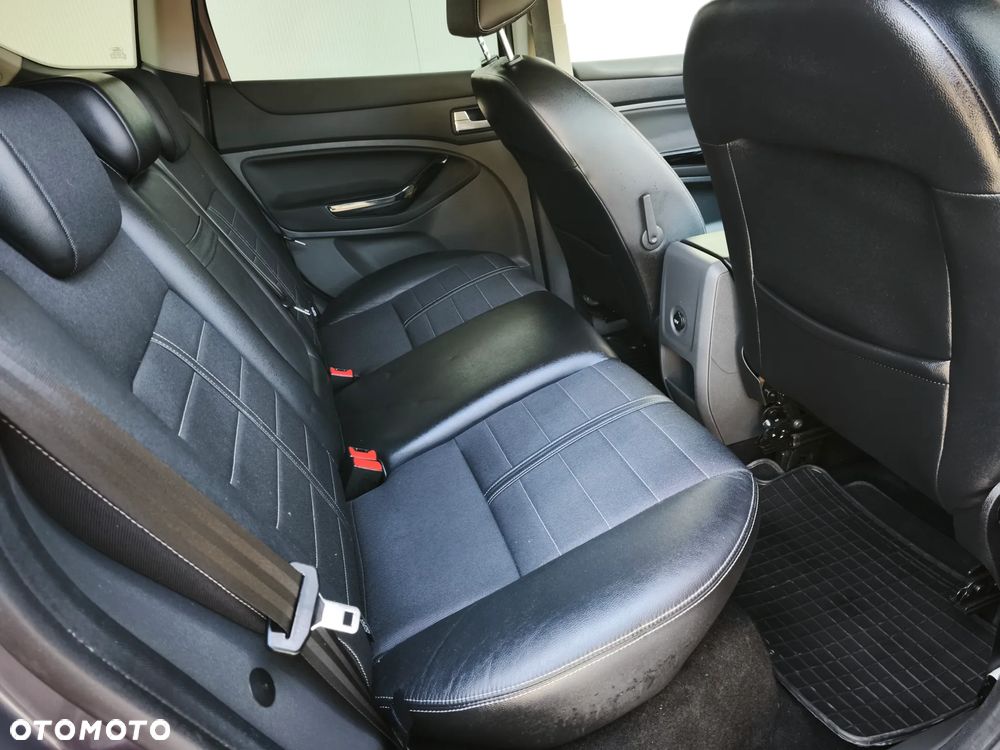 Ford Kuga 2.0 TDCi 2x4 Champions Edition - 21