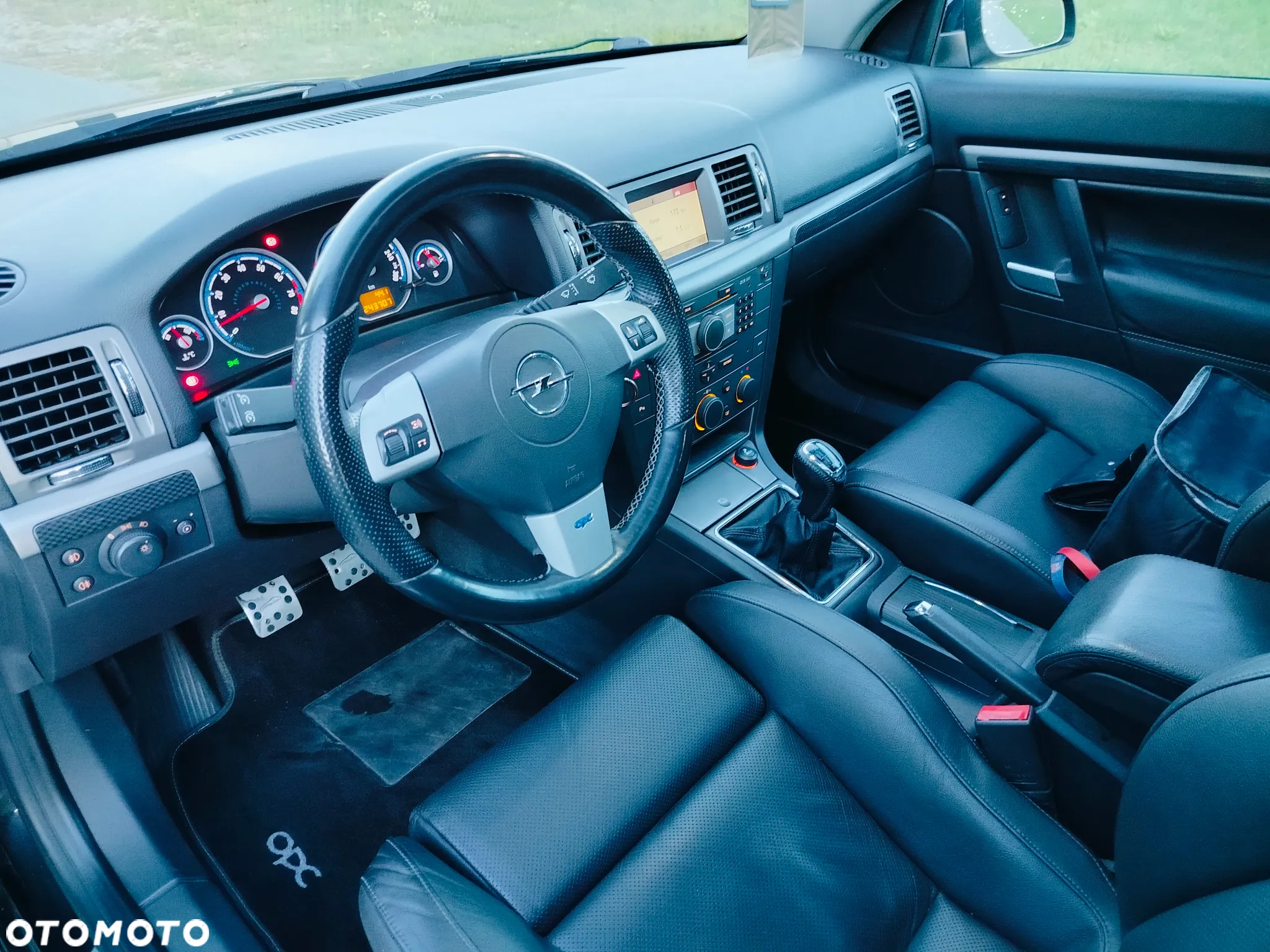 Opel Vectra Caravan OPC - 14