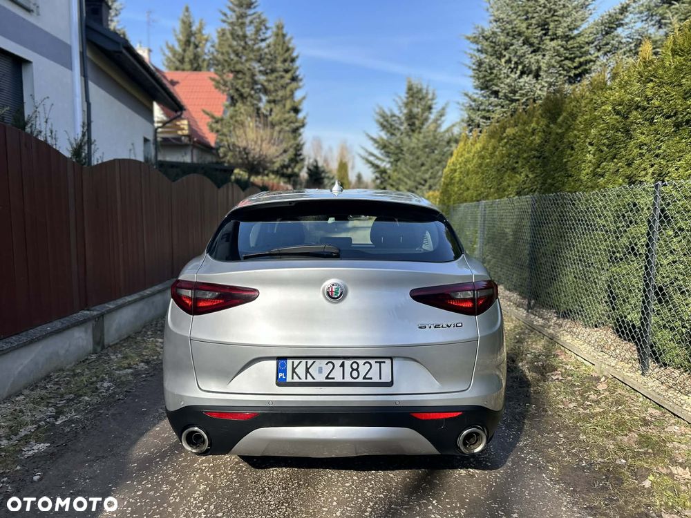 Alfa Romeo Stelvio 2.2 JTDM - 20
