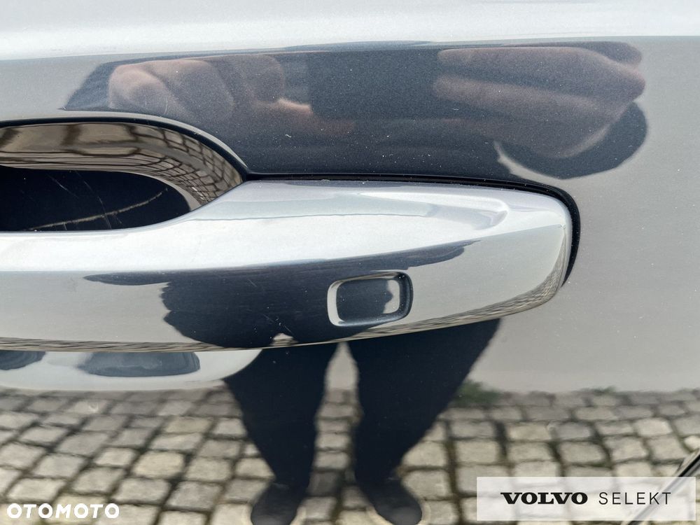 Volvo XC 90 - 13