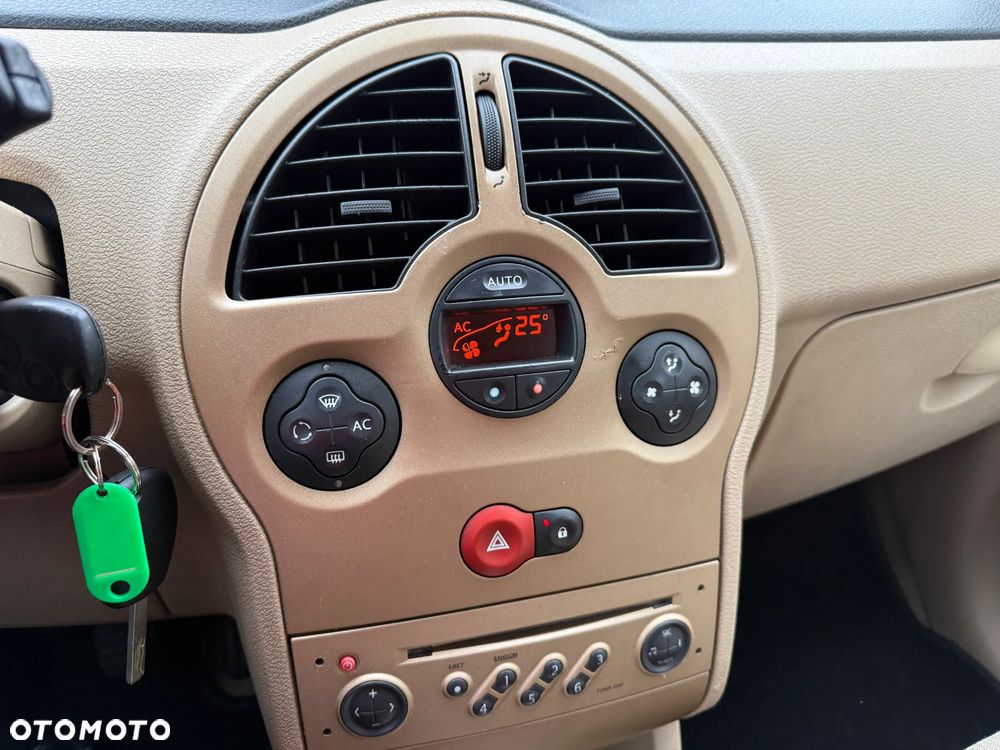 Renault Modus 1.5 dCi Privilege - 15