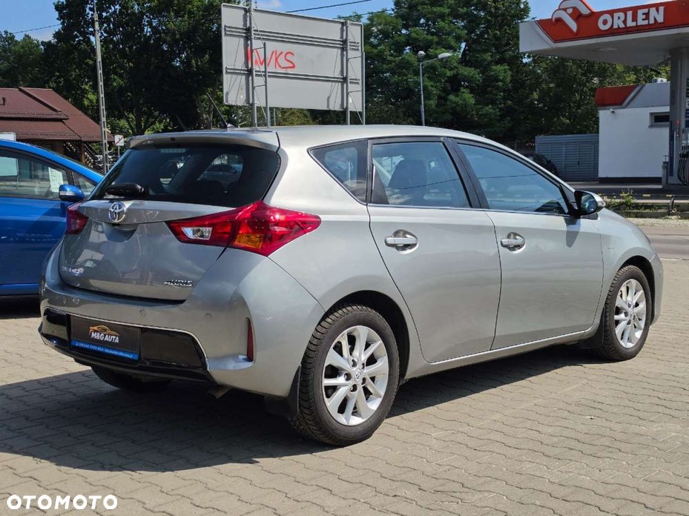 Toyota Auris - 8