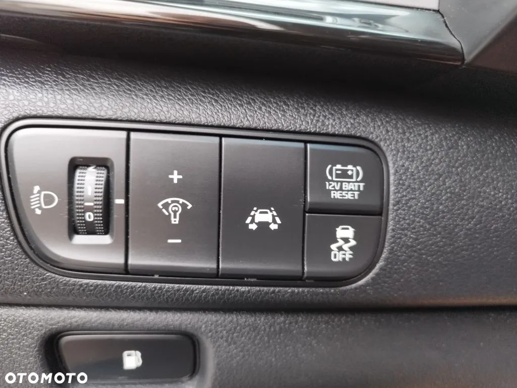 Kia Niro 1.6 GDI Hybrid XL - 25