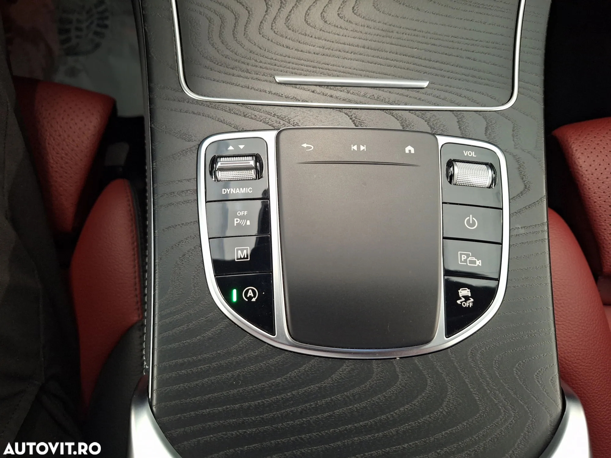 Mercedes-Benz GLC Coupe 300 4MATIC MHEV - 18