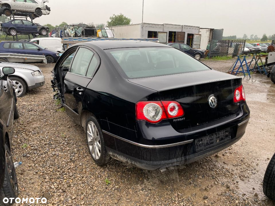 VW Passat B6 TDI Sedan 2006 rok - wszystkie części - 4