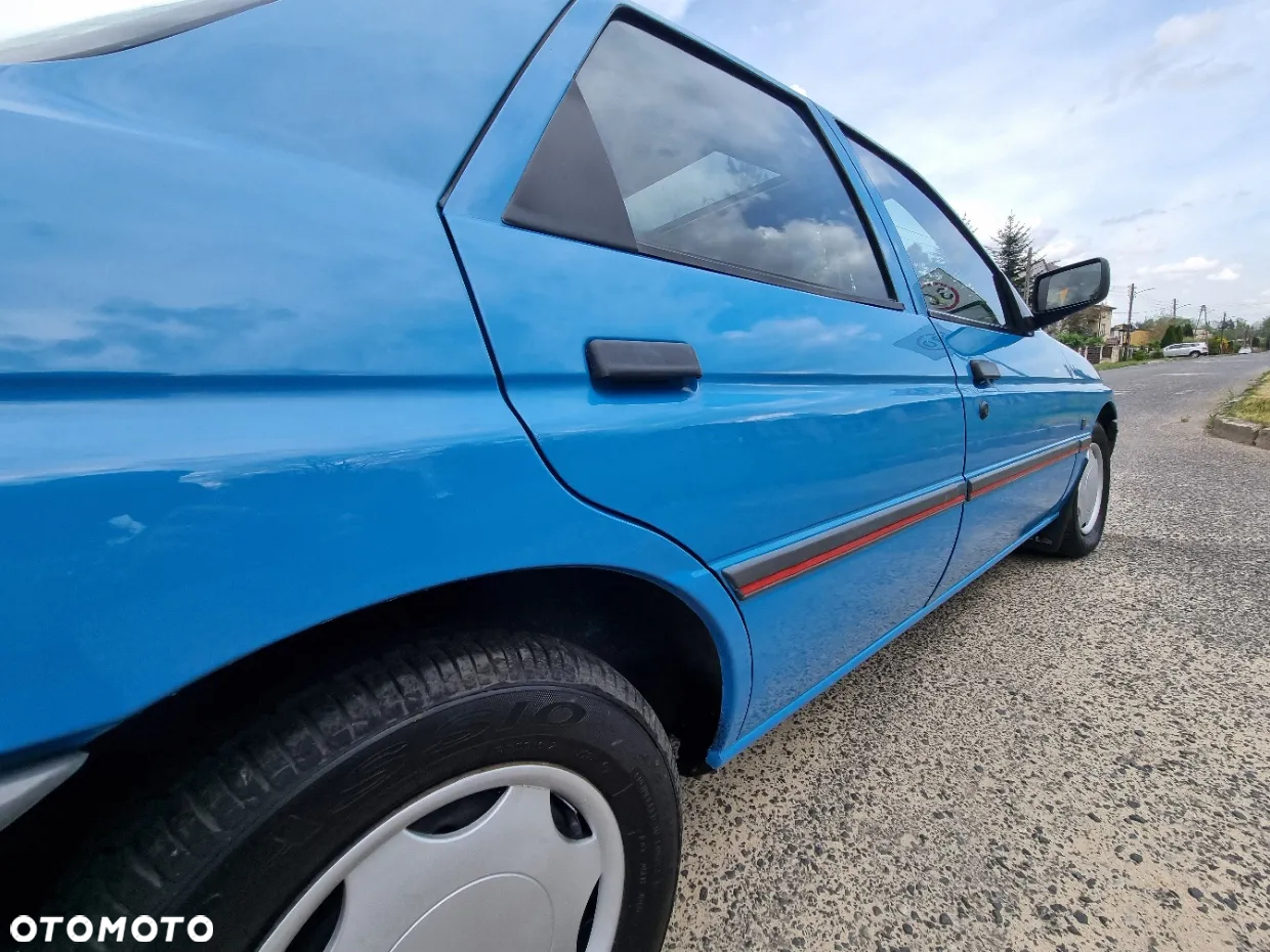 Ford Orion 1.6 CLX - 24