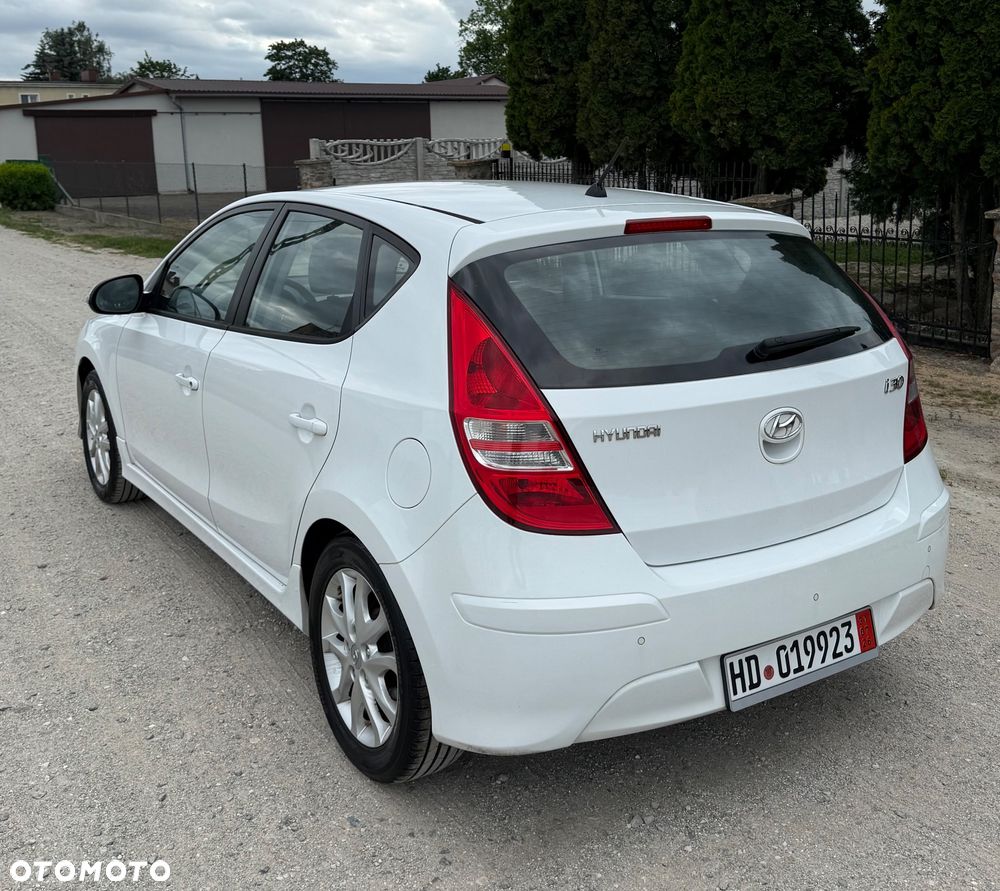 Hyundai i30 1.4 White Edition - 8