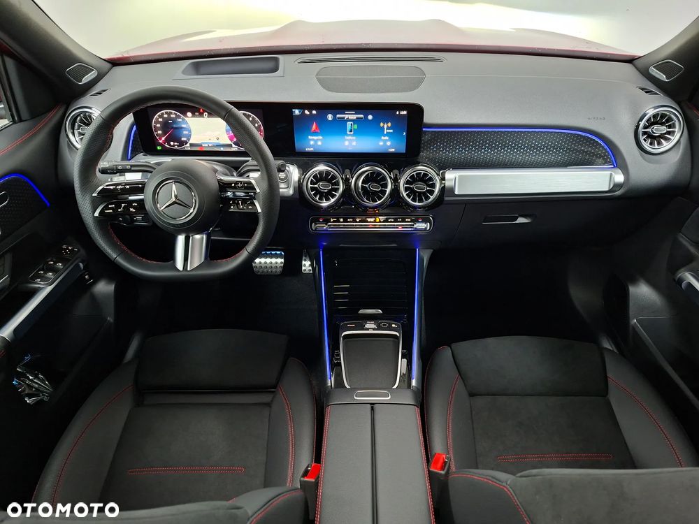 Mercedes-Benz GLB 220 mHEV 4-Matic AMG Line 8G-DCT - 2