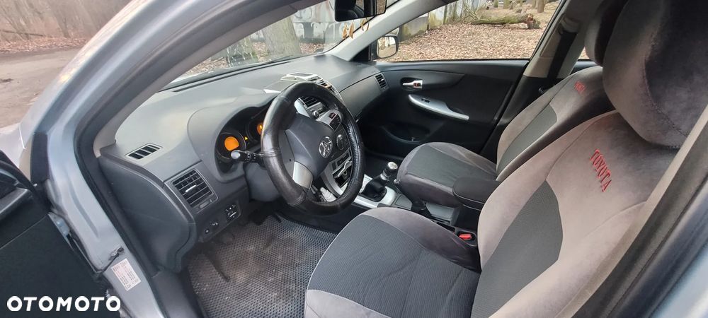 Toyota Corolla 1.6 Prestige - 7