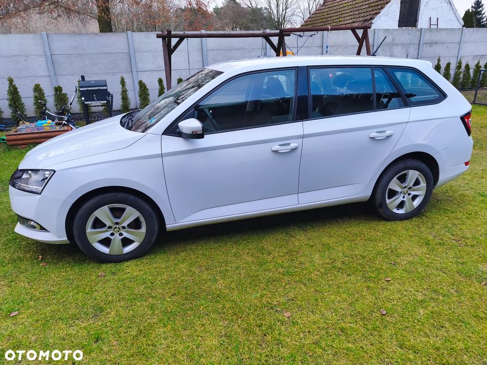 Skoda Fabia 1.0 Active - 2