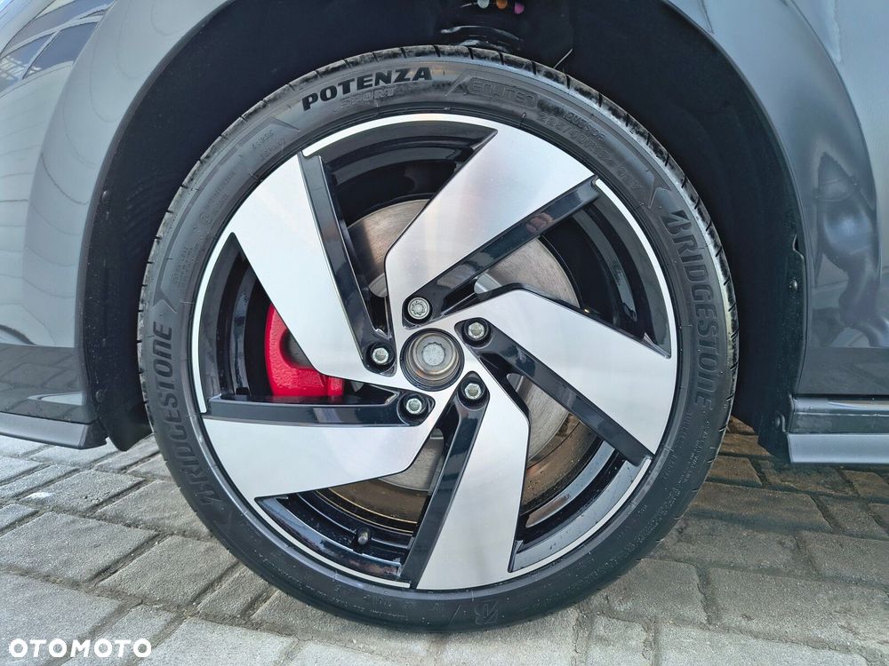 Volkswagen Golf 2.0 TSI GTI DSG - 21
