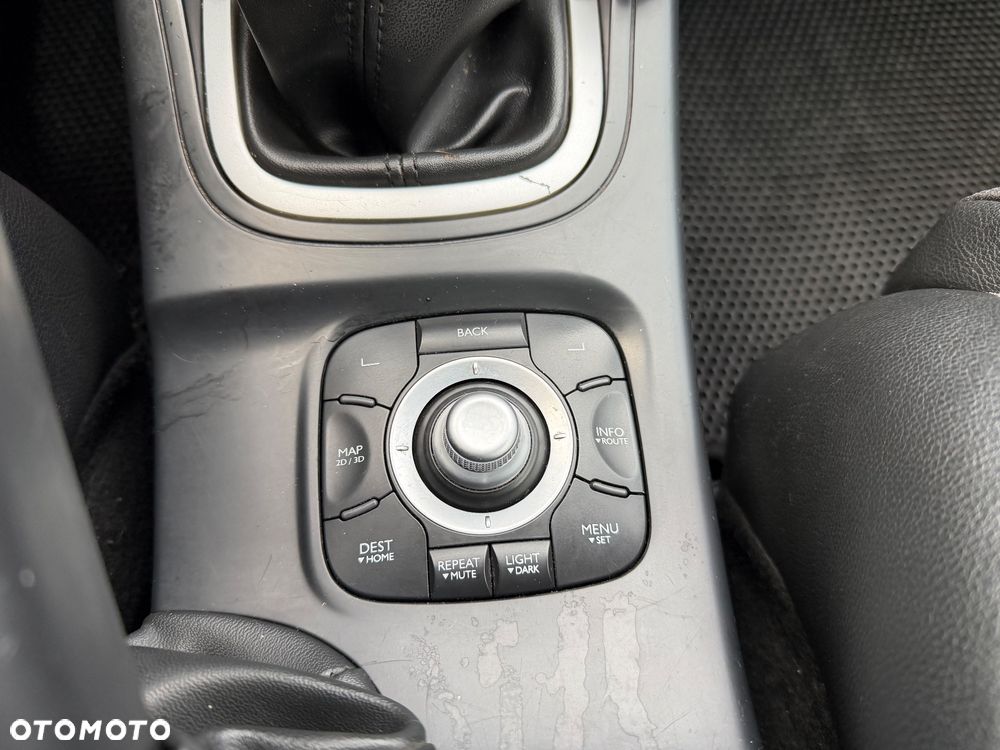 Renault Megane 1.5 dCi Dynamique - 11