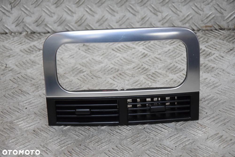 JEEP GRAND CHEROKEE WJ RAMKA RADIA KRATKA - 1