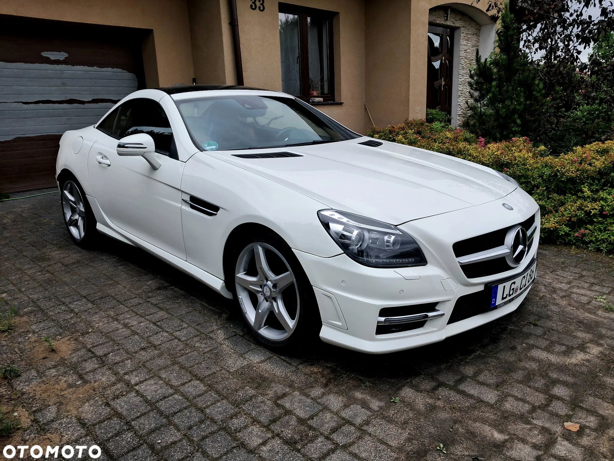 Mercedes-Benz SLK 250 CGI - 1
