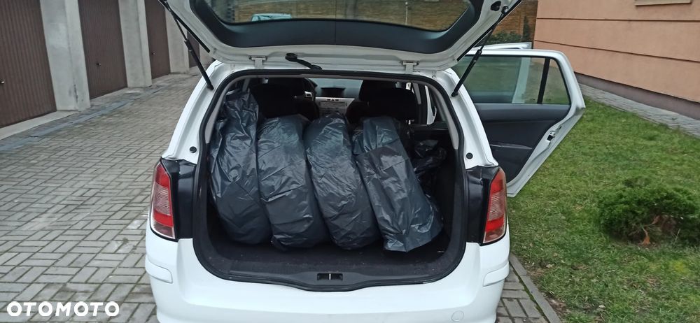 Opel Astra 1.7 CDTI - 16