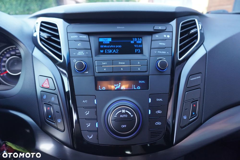 Hyundai i40 Kombi 2.0 Premium - 21
