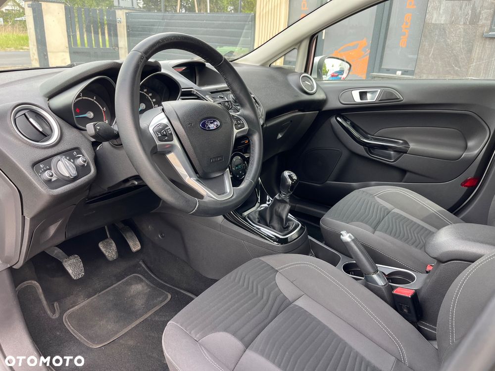 Ford Fiesta - 7