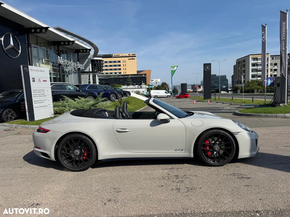 Porsche 911 Carrera GTS Cabriolet PDK - 15