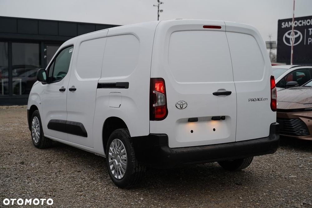 Toyota Proace City 1.5 D-4D Long 2,3t Active - 8