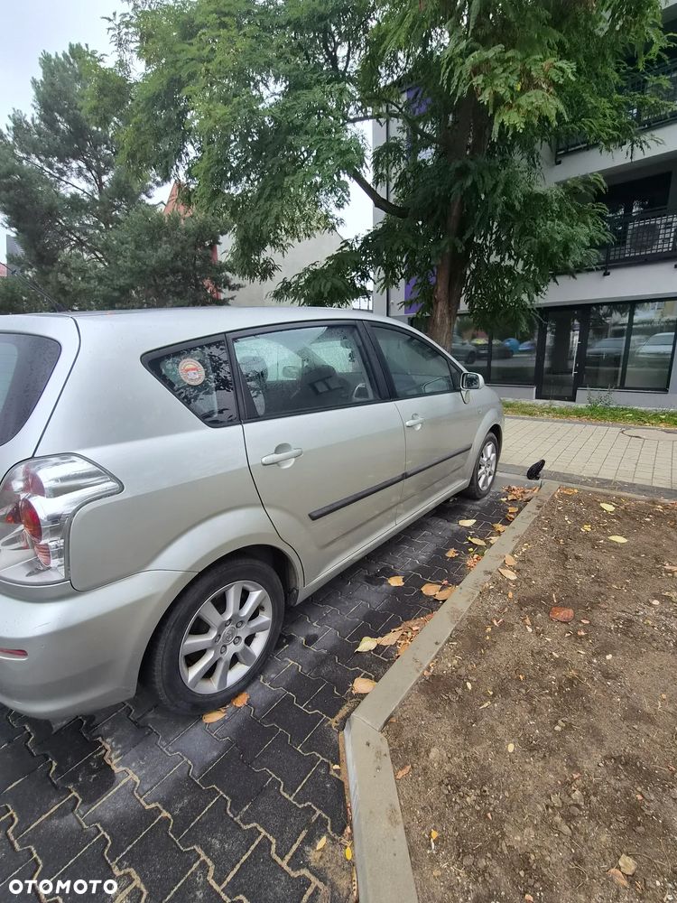 Toyota Corolla Verso 1.8 Gold - 7