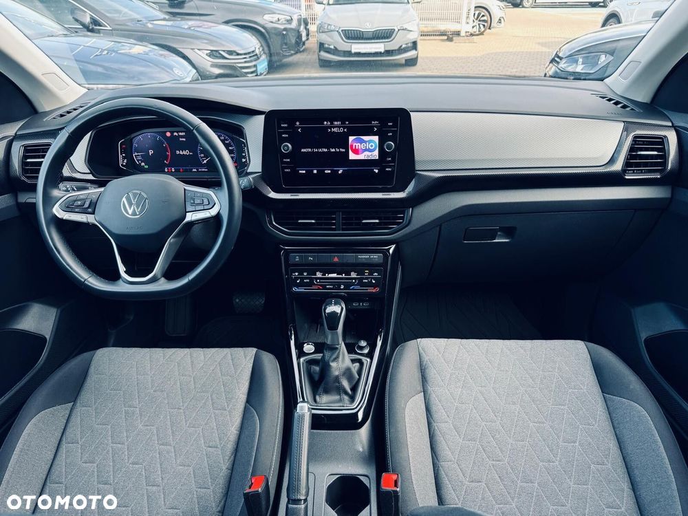 Volkswagen T-Cross - 19