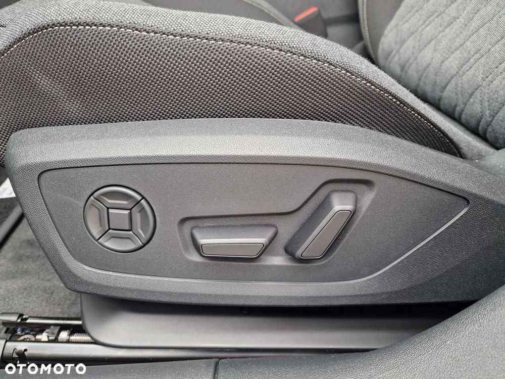Audi A6 - 12