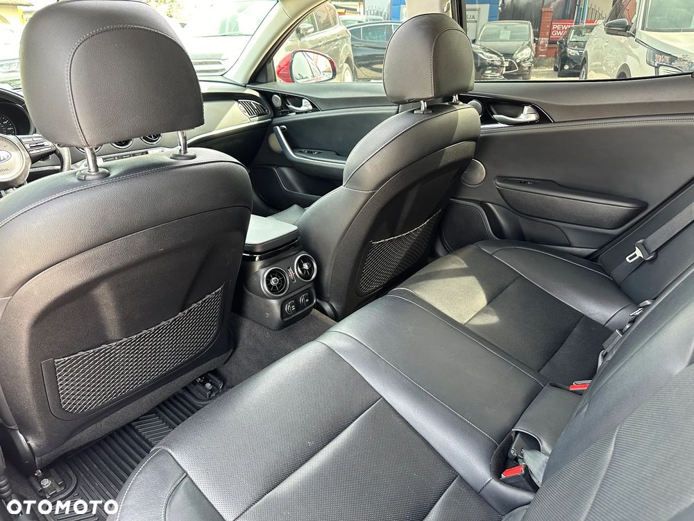 Kia Stinger 2.0 T-GDI L - 21