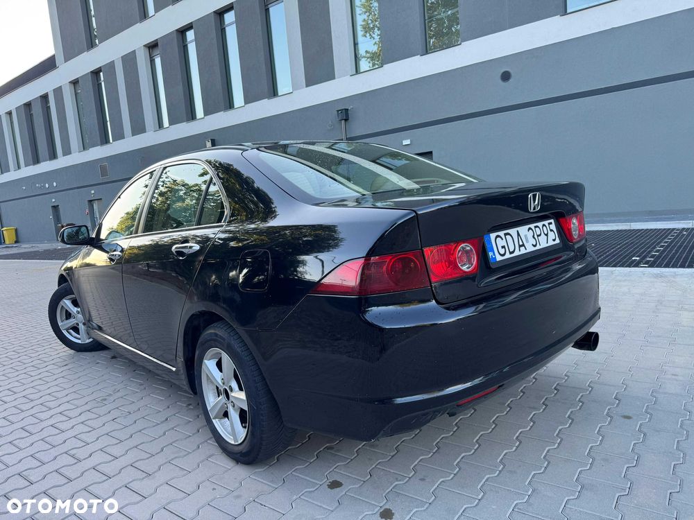 Honda Accord - 2