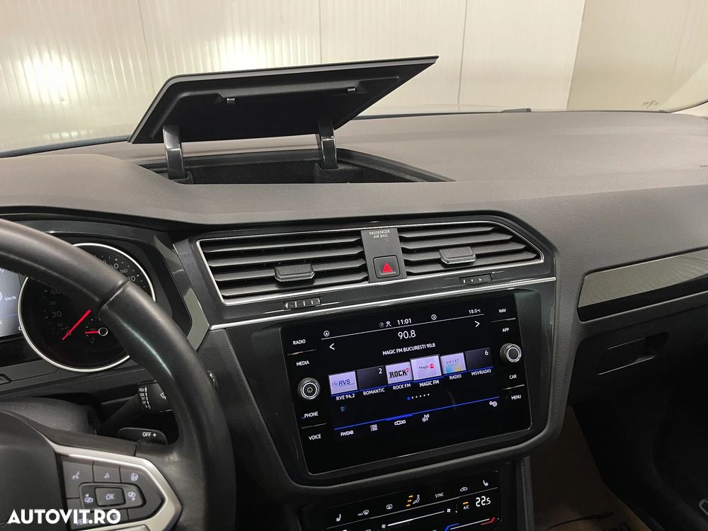Volkswagen Tiguan 2.0 TDI SCR DSG Life - 22