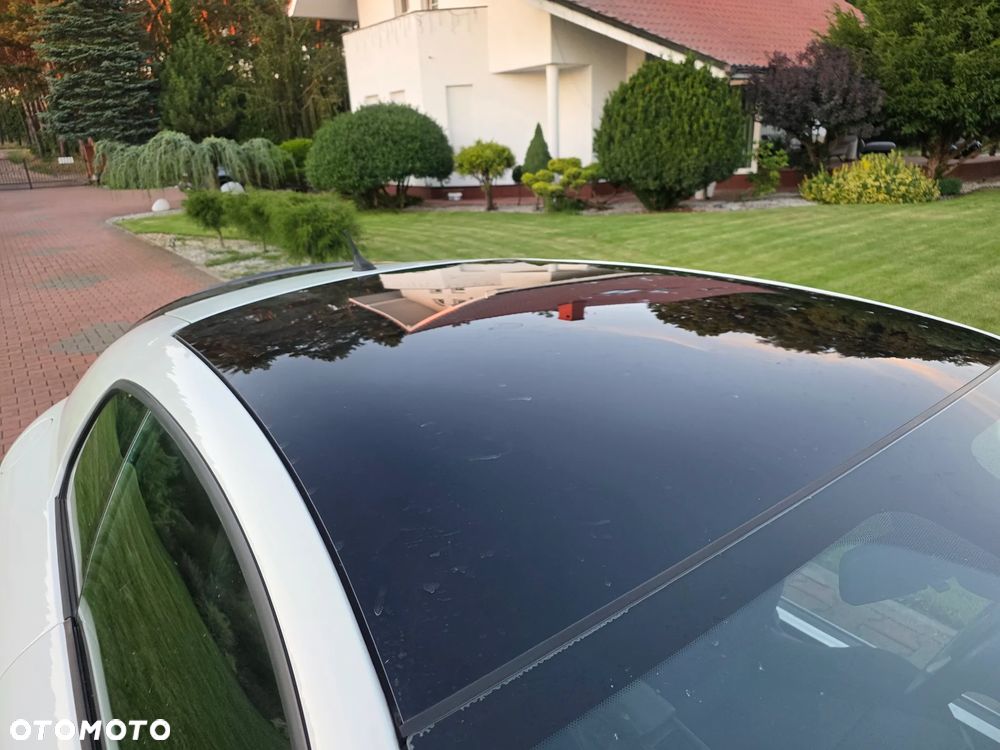 Alfa Romeo Brera 2.4JTDM Sky View - 12