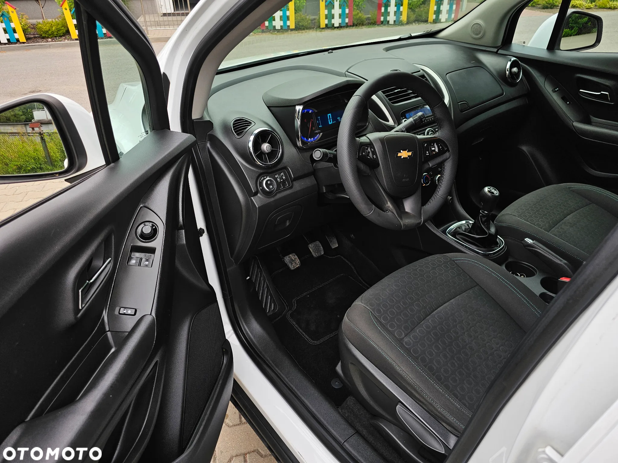 Chevrolet Trax 1.6 LT - 8