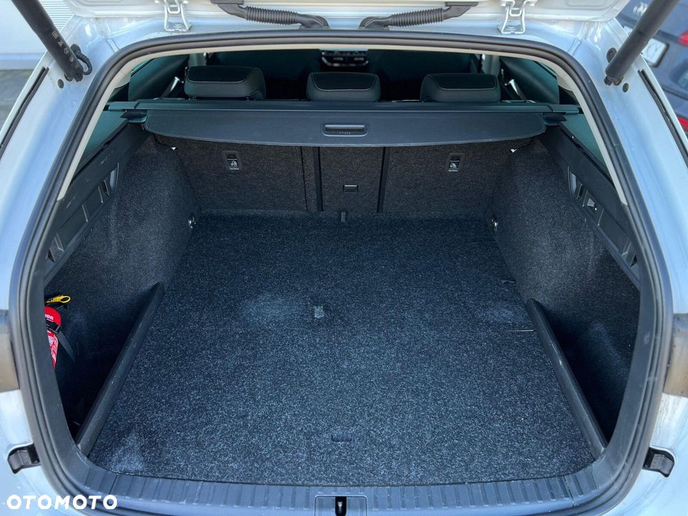 Skoda Octavia 1.4 TSI Plug-In Hybrid Style DSG - 19