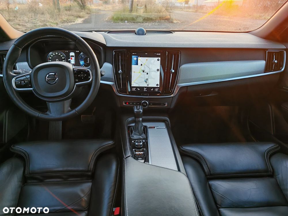 Volvo V90 D5 AWD Inscription - 11
