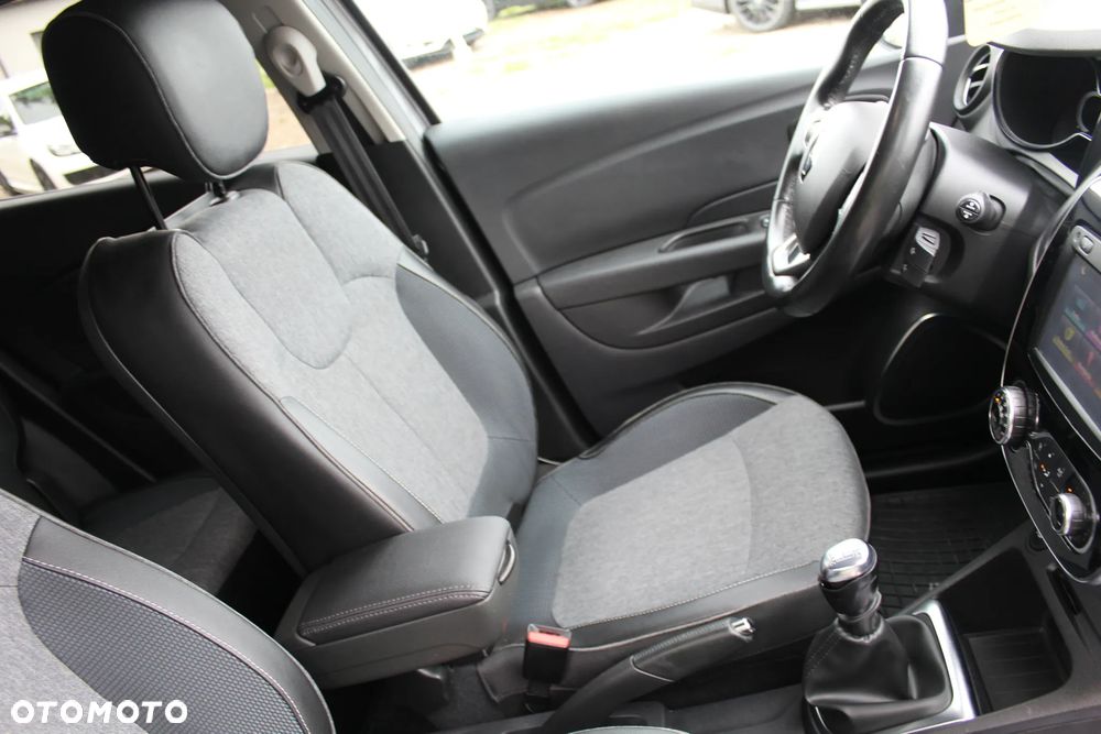 Renault Captur ENERGY TCe 120 LIMITED - 22