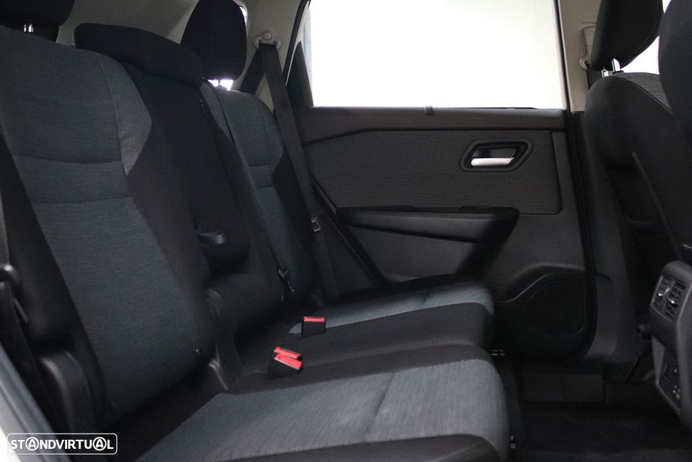 Nissan X-Trail 1.5 VC T N-Connecta 7L - 21