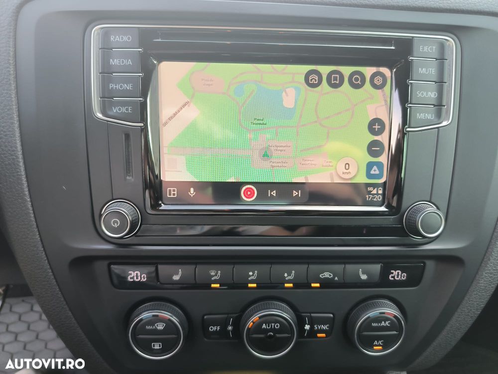 Volkswagen Jetta 2.0 TDI Comfortline - 9
